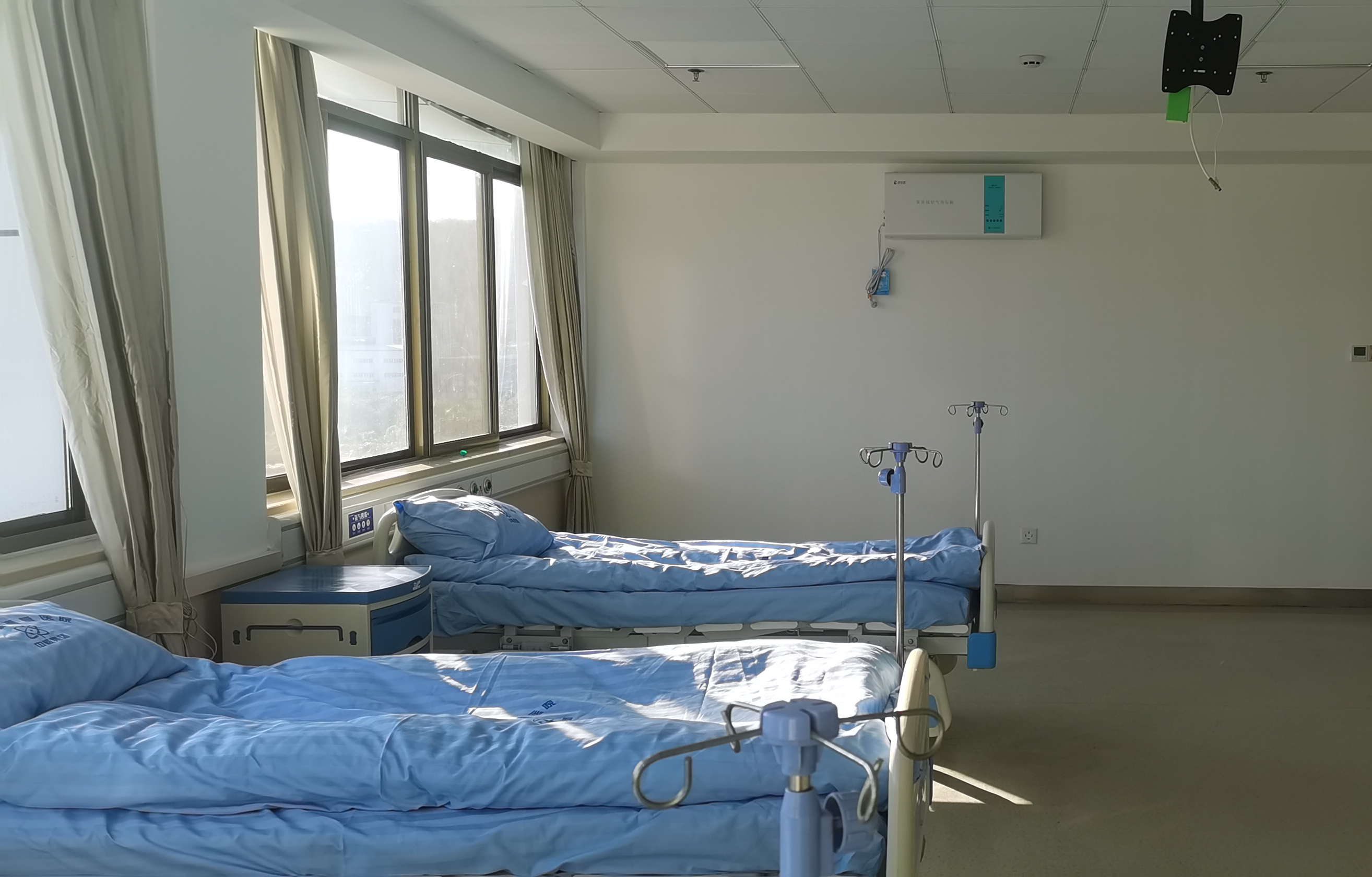 长沙中核康复医院空气消毒机安装与调试完成