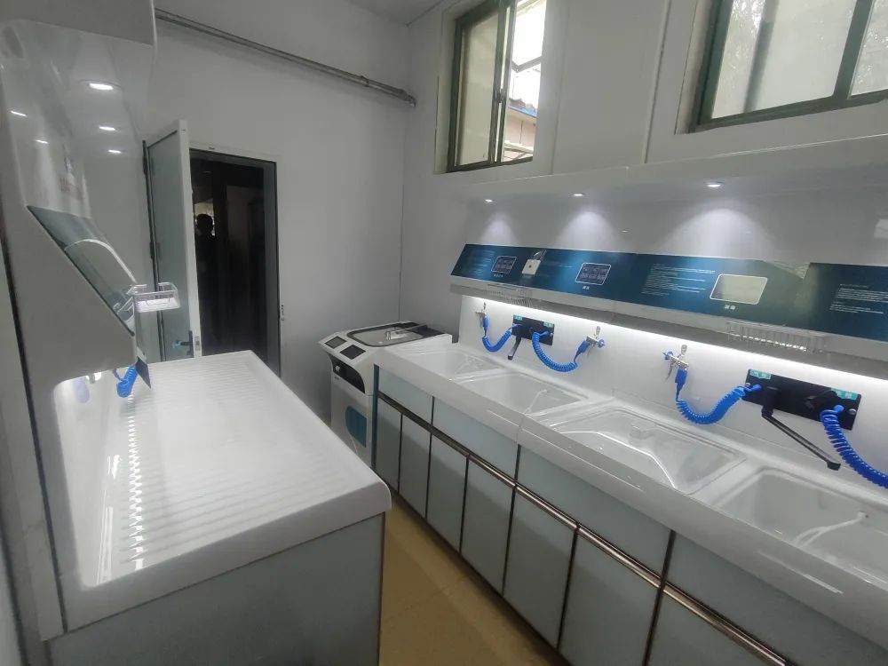 山东聊城市茌平区第三人民医院内镜清洗工作站、纯水机安装与调试完成