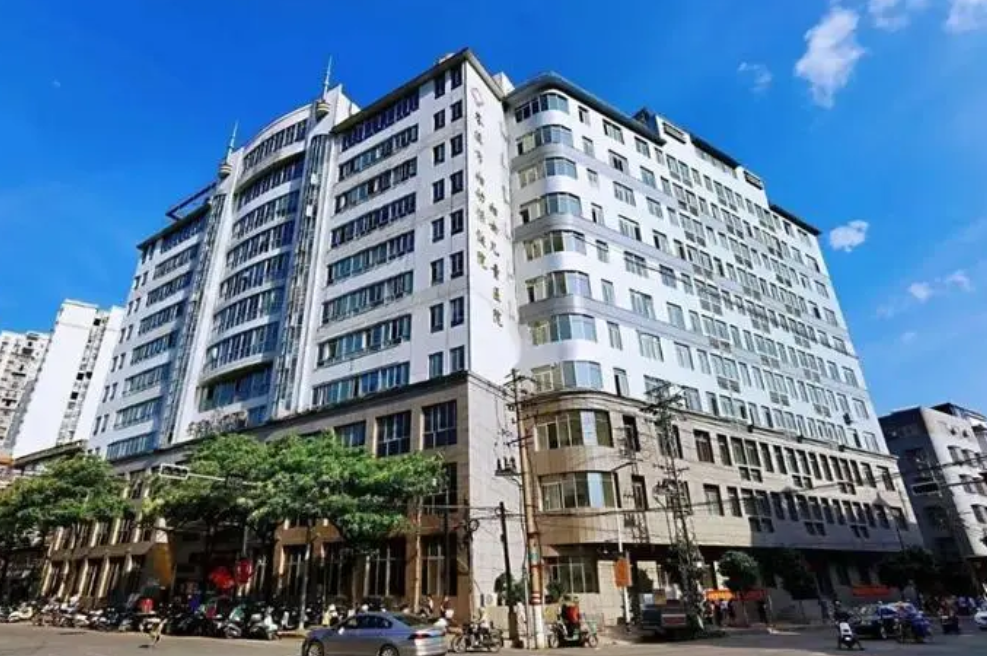 广西岑溪妇幼保健院