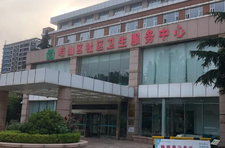 山东青岛崂山区社区卫生服务中心纯水机安装调试完成