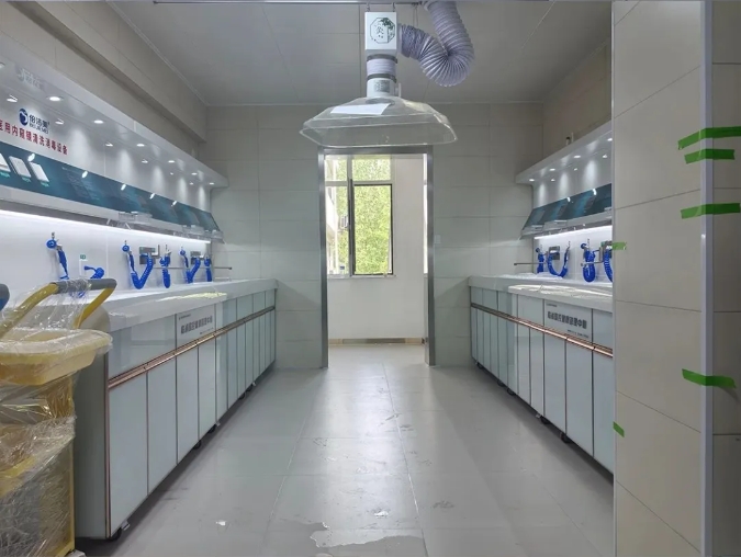 山东临沂临沭国控健康管理中心内镜清洗工作站、纯水机、内镜储镜柜安装调试完成