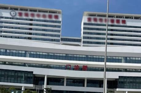 陕西宝鸡市***医院内镜清洗工作站、内镜自动清洗消毒机、纯水机、储镜柜安装调试完成